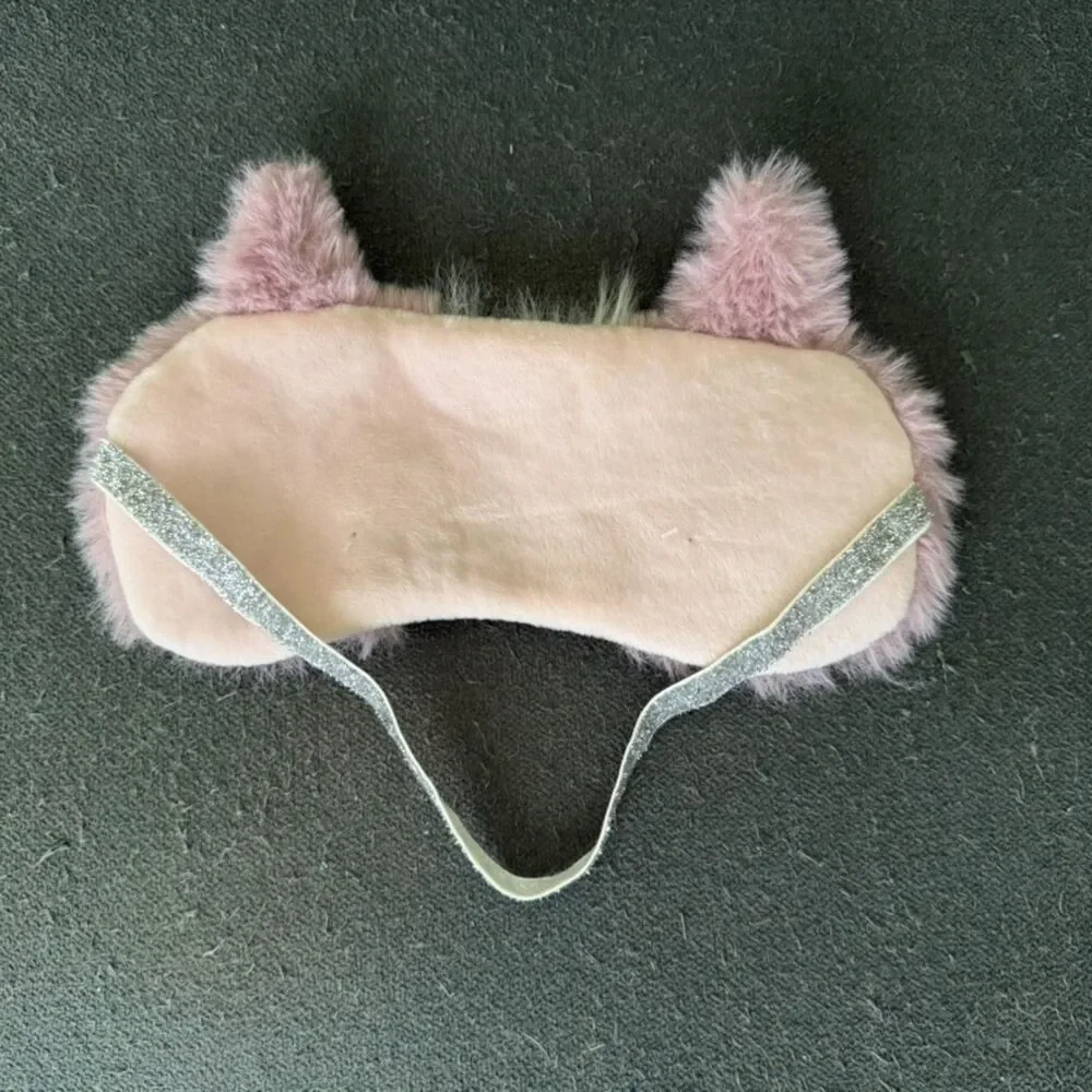 N/A facial mask